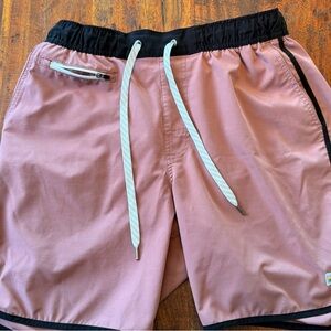 Vuori Banks 7” Shorts